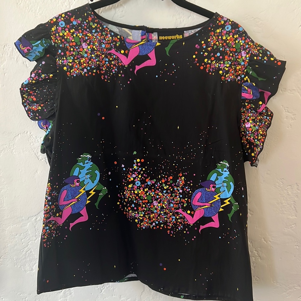 Nooworks Ruffle Top